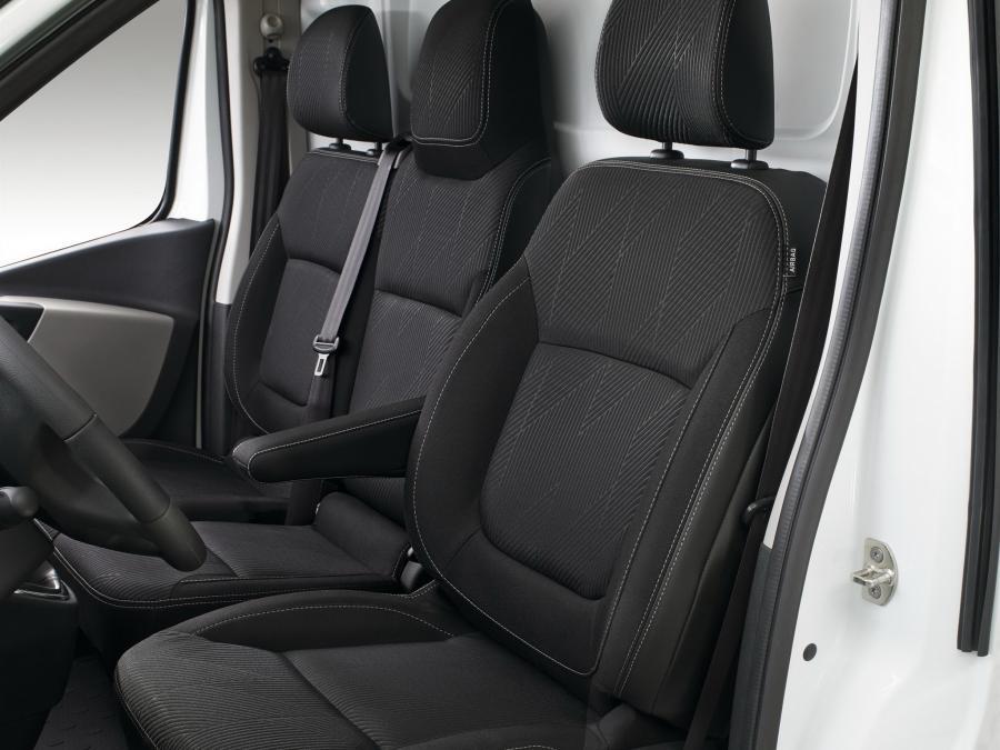  Renault Trafic Van 2014 года  (фото 5 из 7)